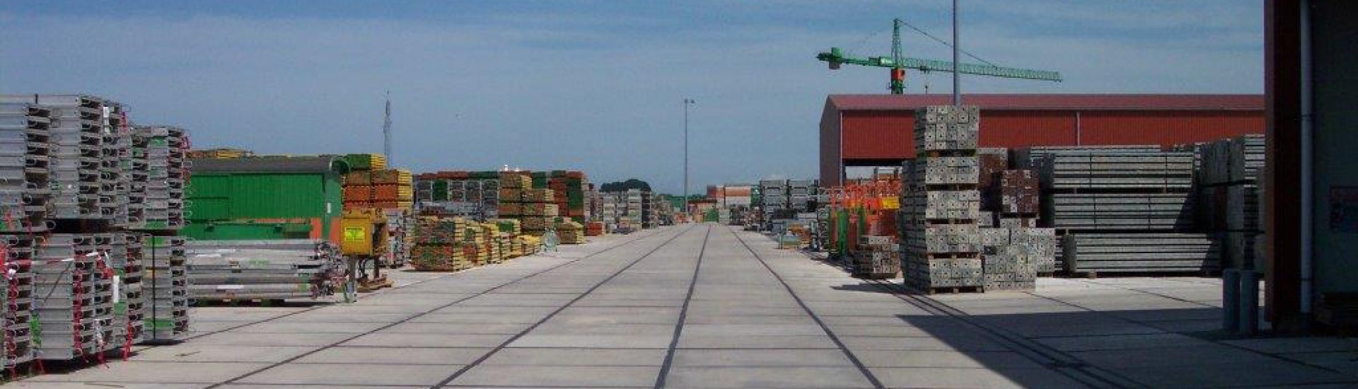 Stelcon terreinverharding voor BAM Materieel