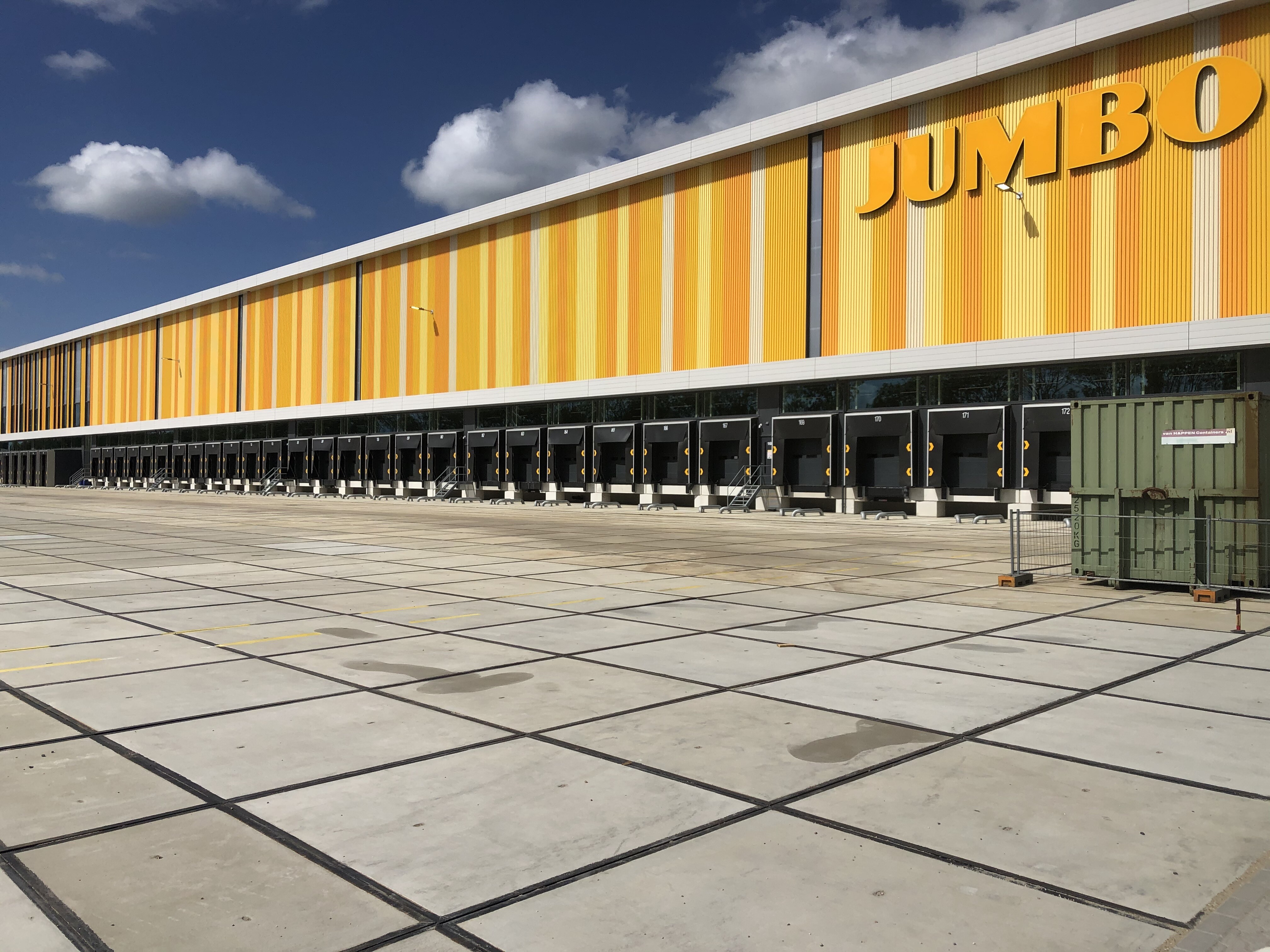 Stelcon-platen bij de Jumbo 